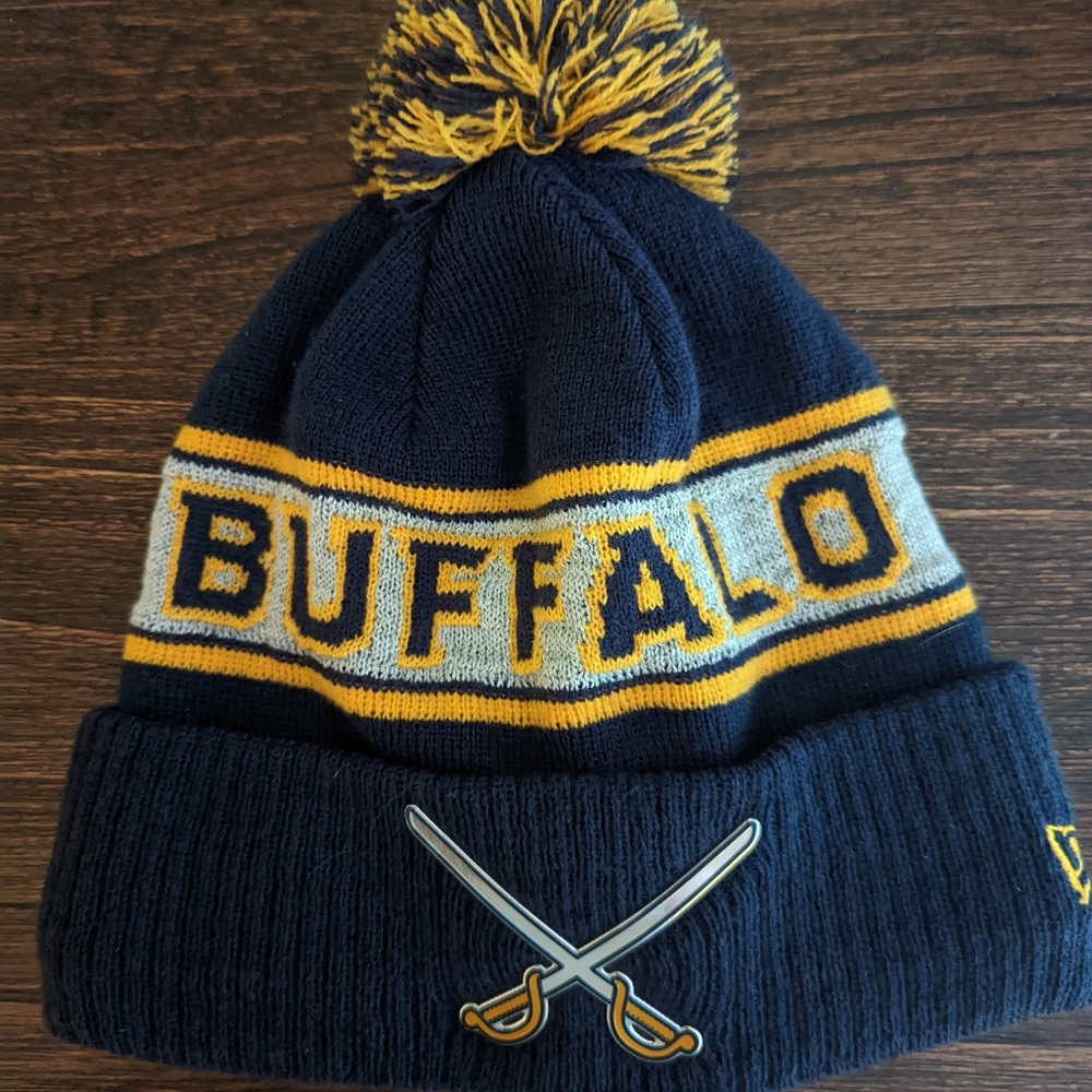 Buffalo Sabres Knit with pom
